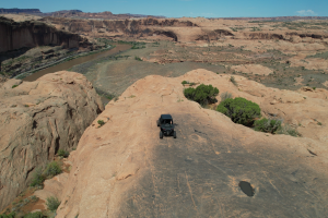 Super view of the Colorado River on Hells Revenge UTV tour